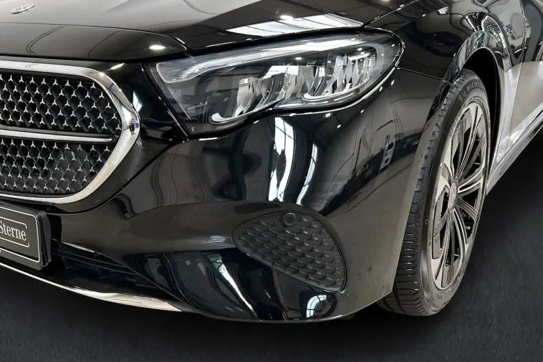 Mercedes-Benz E 450 din 2024 cu 7.376 km - oferta MER106404 - foto 6