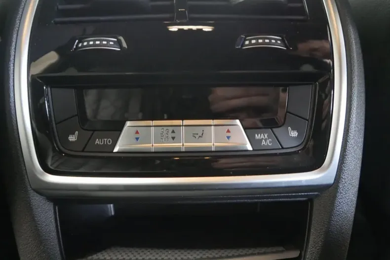 BMW X5 din 2024 cu 9.550 km - oferta BMW106410 - foto 8