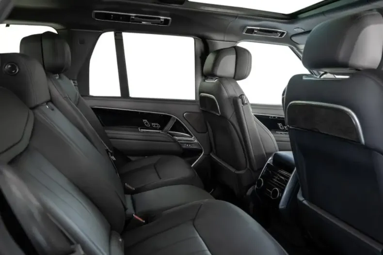 Land Rover Range Rover din 2024 cu 29.999 km - oferta LAN106412 - foto 6