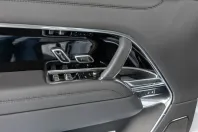 Land Rover Range Rover din 2024 cu 29.999 km - oferta LAN106412 - foto 19