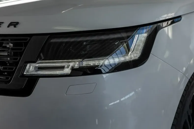 Land Rover Range Rover din 2024 cu 29.999 km - oferta LAN106412 - foto 20