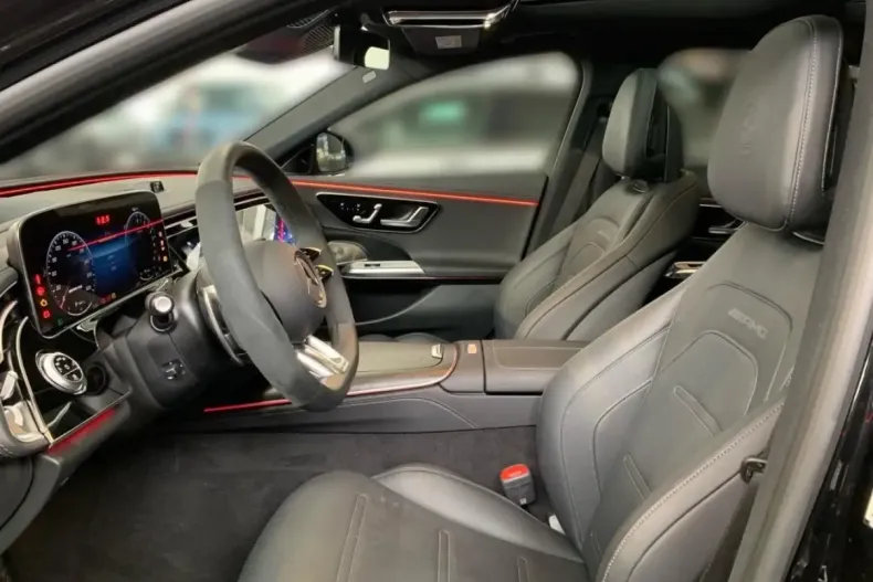 Mercedes-Benz E 53 AMG din 2024 cu 7.204 km - oferta MER106416 - foto 7