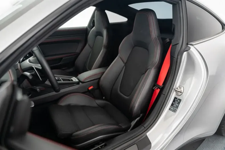 Porsche 992 din 2024 cu 7.459 km - oferta POR106427 - foto 11