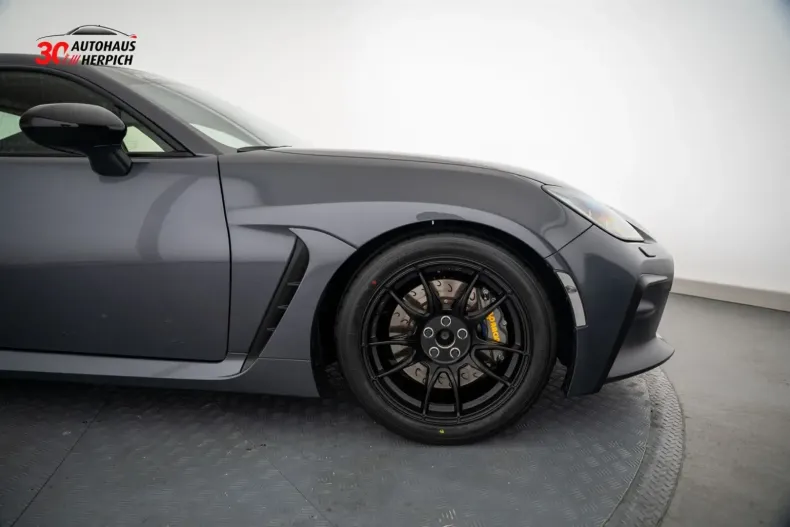 Toyota GR86 din 2023 cu 7.177 km - oferta TOY106428 - foto 8