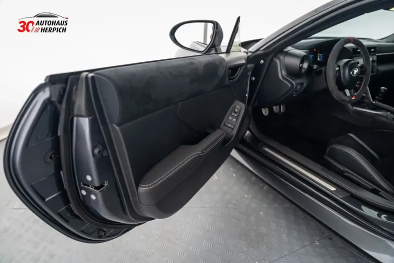 Toyota GR86 din 2023 cu 7.177 km - oferta TOY106428 - foto 12