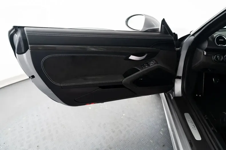 Porsche Cayman din 2023 cu 8.657 km - oferta POR106429 - foto 12