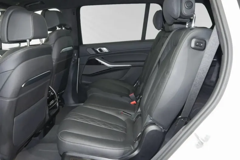 BMW X7 din 2024 cu 20.832 km - oferta BMW106430 - foto 7