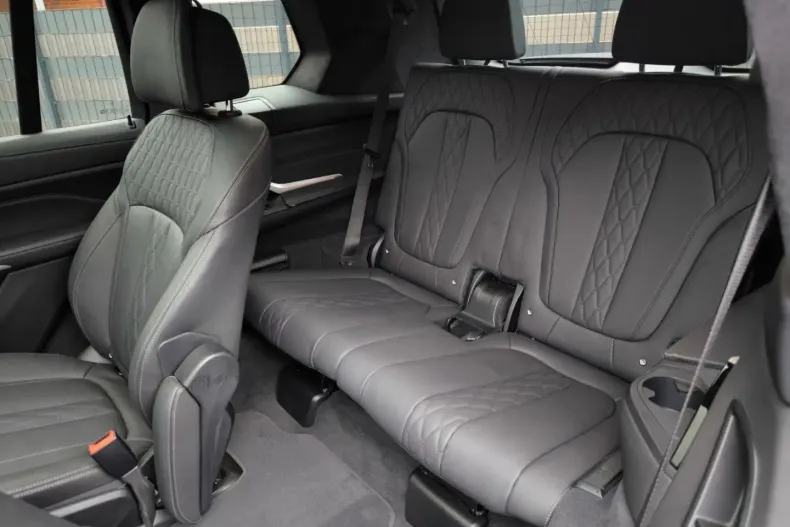 BMW X7 din 2022 cu 111.300 km - oferta BMW106432 - foto 12