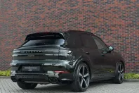 Porsche Cayenne din 2024 cu 22.056 km - oferta POR106433 - foto 7