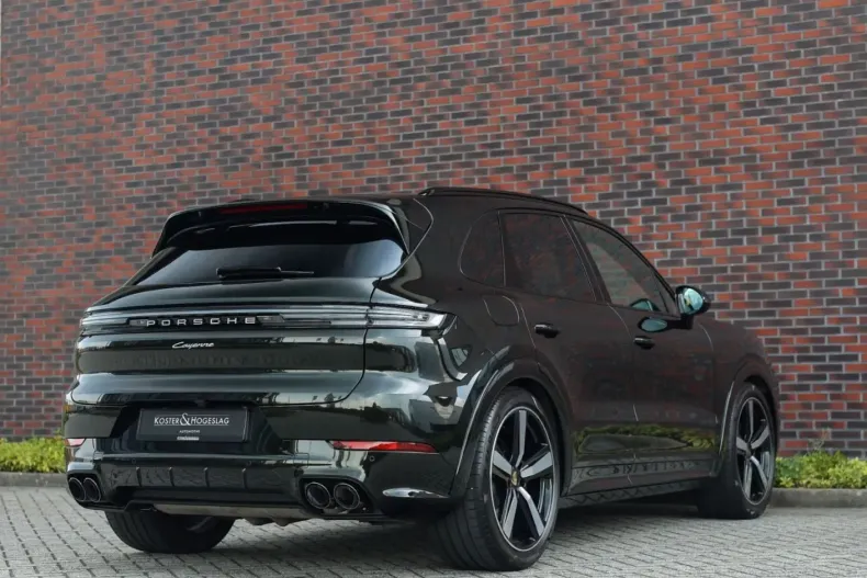 Porsche Cayenne din 2024 cu 22.056 km - oferta POR106433 - foto 7