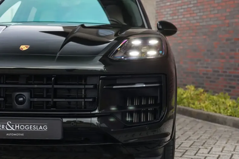 Porsche Cayenne din 2024 cu 22.056 km - oferta POR106433 - foto 10