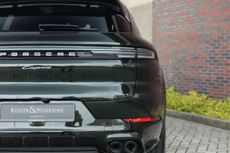 Porsche Cayenne din 2024 cu 22.056 km - oferta POR106433 - foto 11