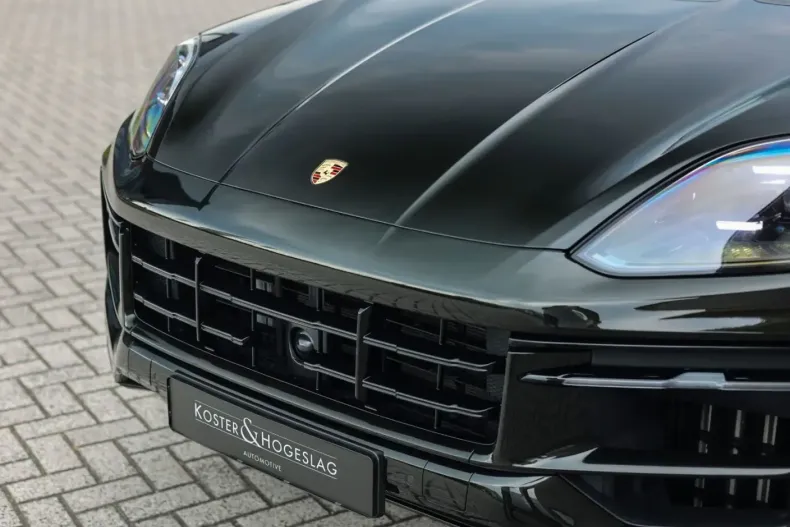 Porsche Cayenne din 2024 cu 22.056 km - oferta POR106433 - foto 12