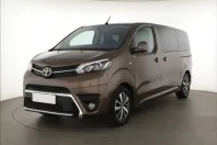 Toyota Proace (Verso) din 2024 cu 12.224 km - oferta TOY106440 - foto 2