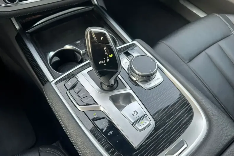 BMW 730 din 2020 cu 74.000 km - oferta BMW106444 - foto 21