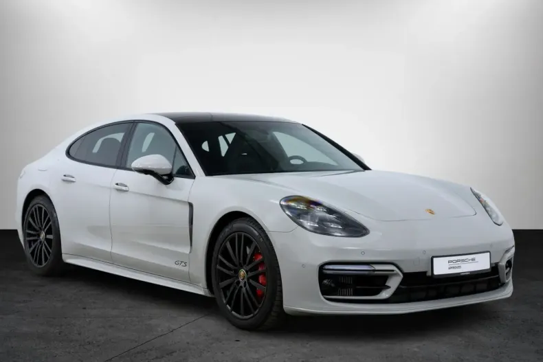 Porsche Panamera din 2023 cu 24.200 km - oferta POR106446 - foto 3