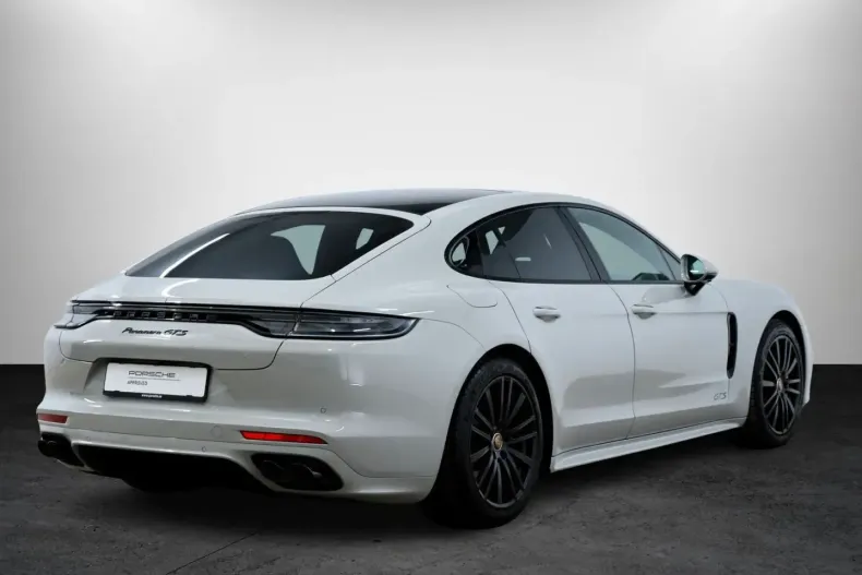 Porsche Panamera din 2023 cu 24.200 km - oferta POR106446 - foto 4