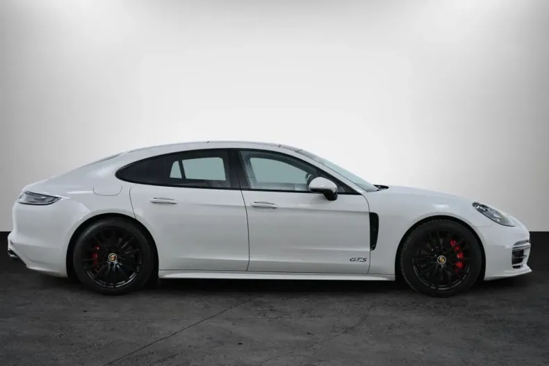 Porsche Panamera din 2023 cu 24.200 km - oferta POR106446 - foto 8