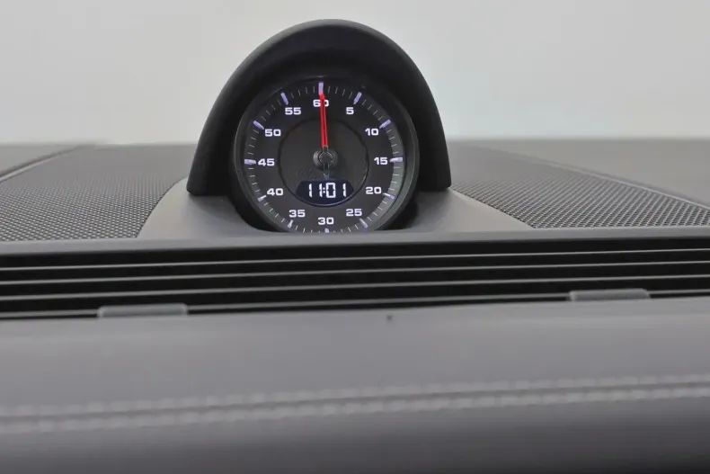 Porsche Panamera din 2023 cu 24.200 km - oferta POR106446 - foto 17