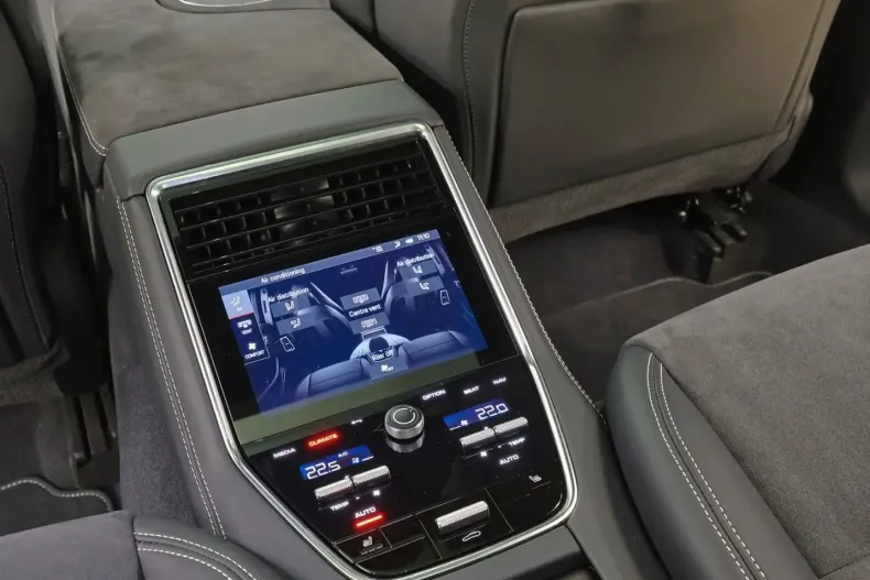 Porsche Panamera din 2023 cu 24.200 km - oferta POR106446 - foto 21