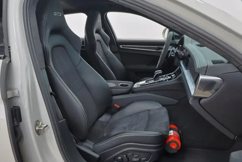 Porsche Panamera din 2023 cu 24.200 km - oferta POR106446 - foto 22