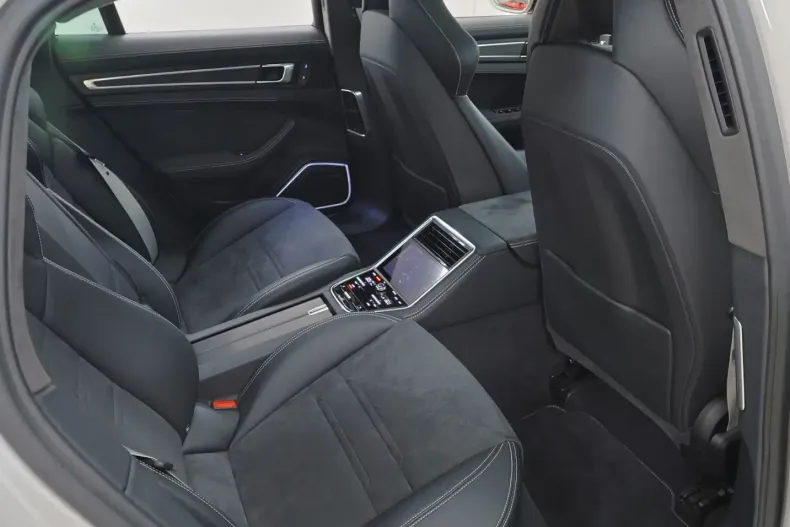 Porsche Panamera din 2023 cu 24.200 km - oferta POR106446 - foto 26