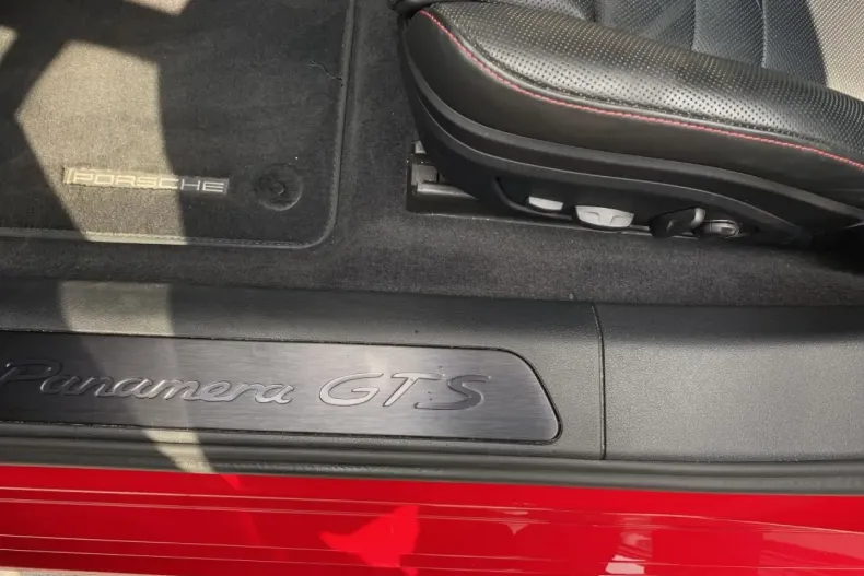 Porsche Panamera din 2023 cu 30.600 km - oferta POR106447 - foto 15