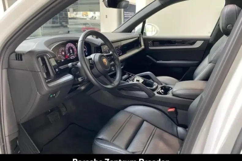 Porsche Cayenne din 2023 cu 32.888 km - oferta POR106449 - foto 7