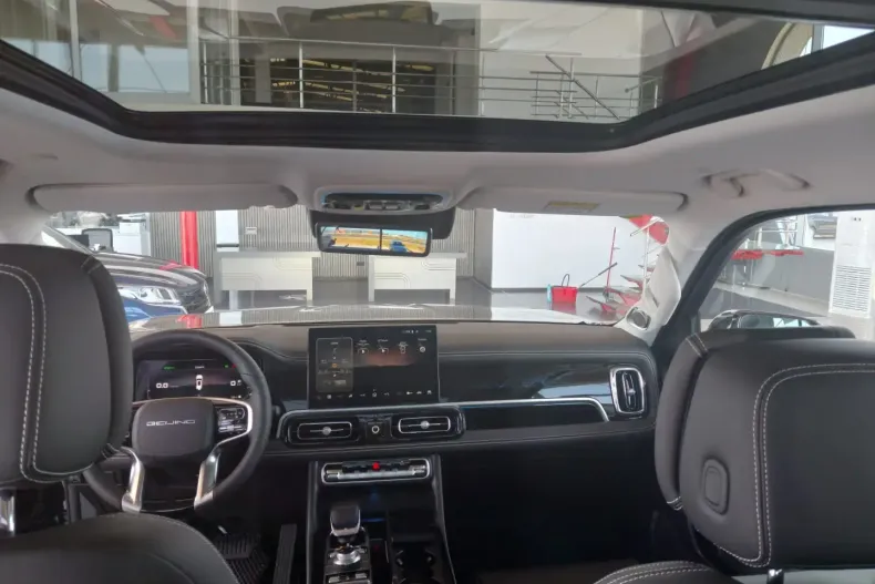 BAIC BJ60 din 2025 cu 11.000 km - oferta BAI106452 - foto 8