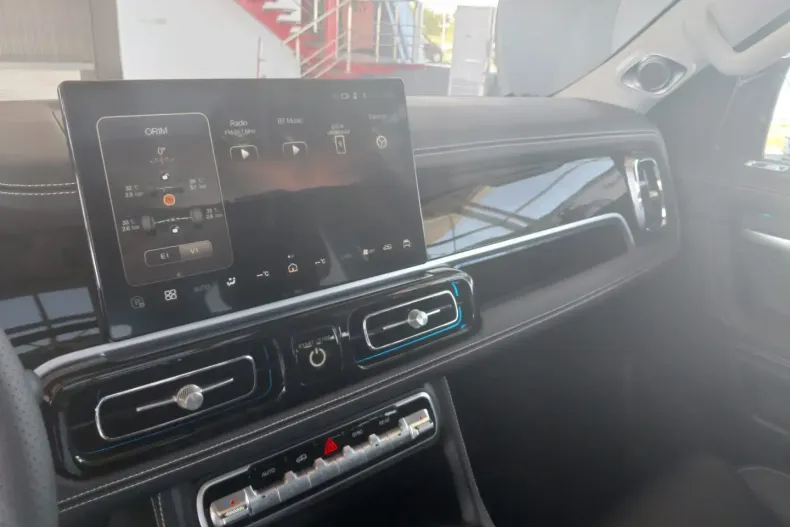 BAIC BJ60 din 2025 cu 11.000 km - oferta BAI106452 - foto 11