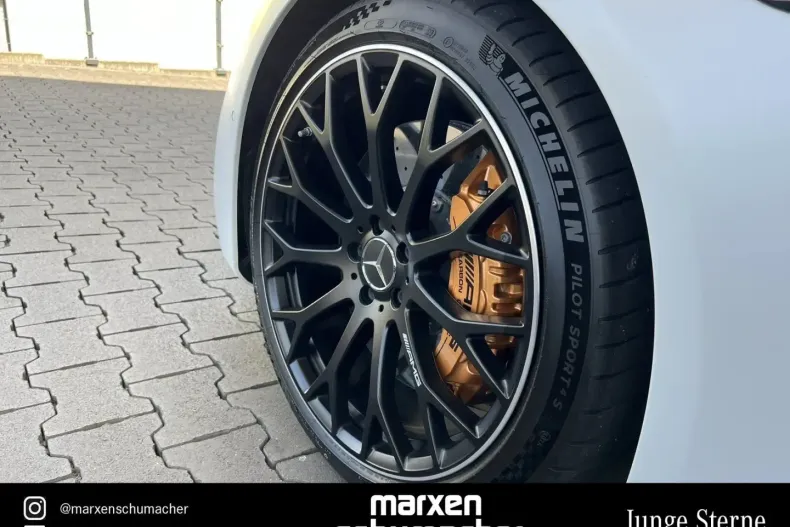 Mercedes-Benz SL 63 AMG din 2024 cu 10.680 km - oferta MER106453 - foto 7