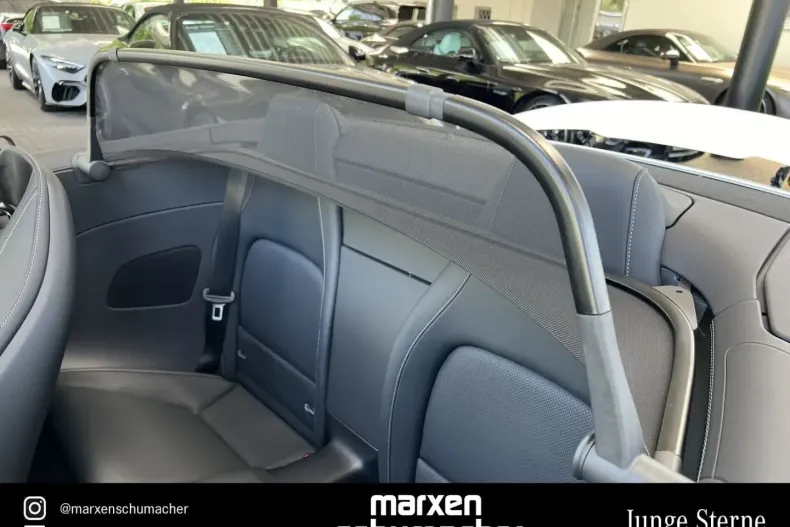 Mercedes-Benz SL 63 AMG din 2024 cu 10.680 km - oferta MER106453 - foto 18