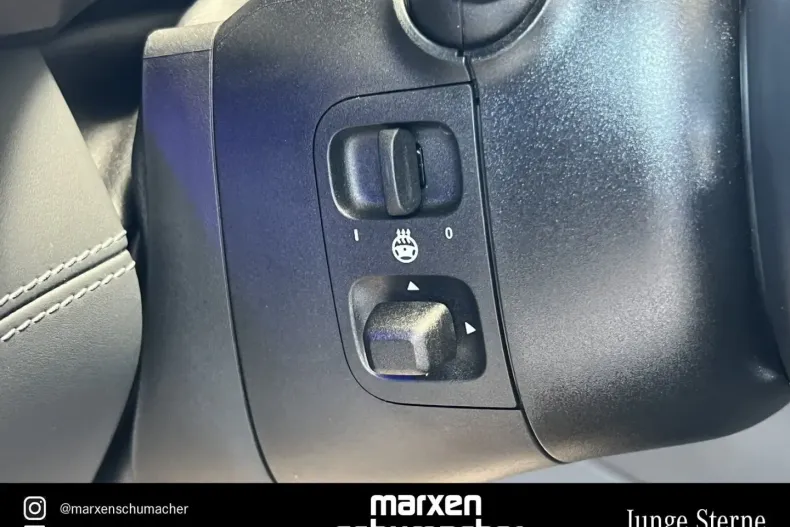 Mercedes-Benz SL 63 AMG din 2024 cu 10.680 km - oferta MER106453 - foto 25