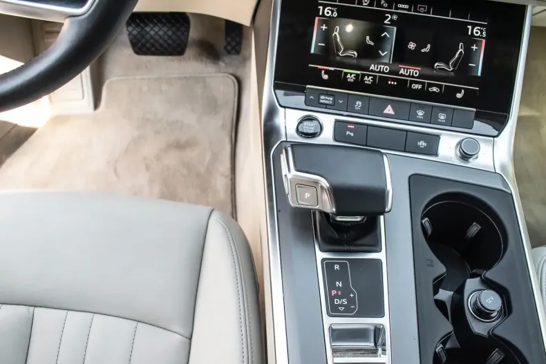 Audi A6 din 2022 cu 46.814 km - oferta AUD106459 - foto 13