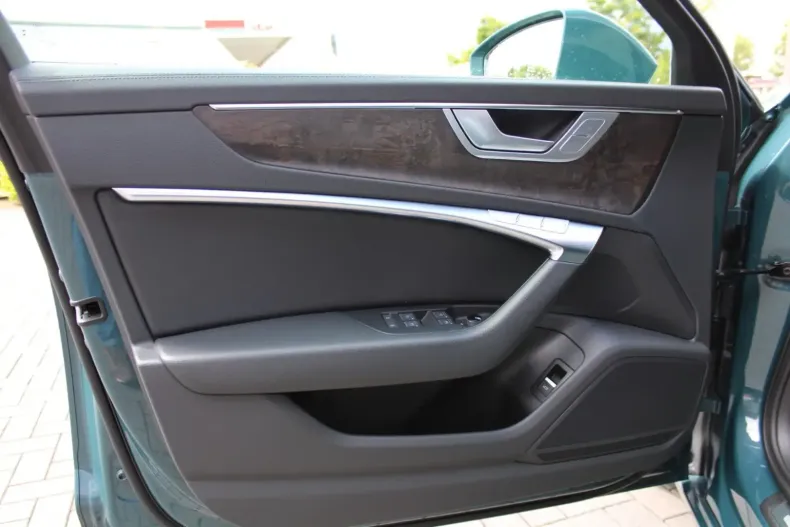 Audi A6 din 2020 cu 68.000 km - oferta AUD106470 - foto 16