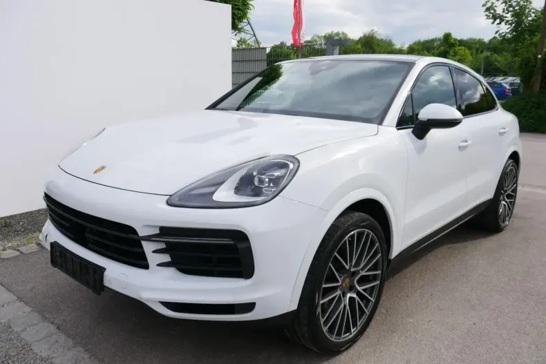Porsche Cayenne din 2022 cu 66.962 km - oferta POR106472 - foto 1