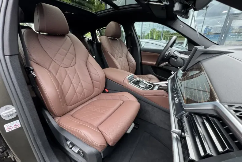 BMW X6 din 2024 cu 22.630 km - oferta BMW106475 - foto 16