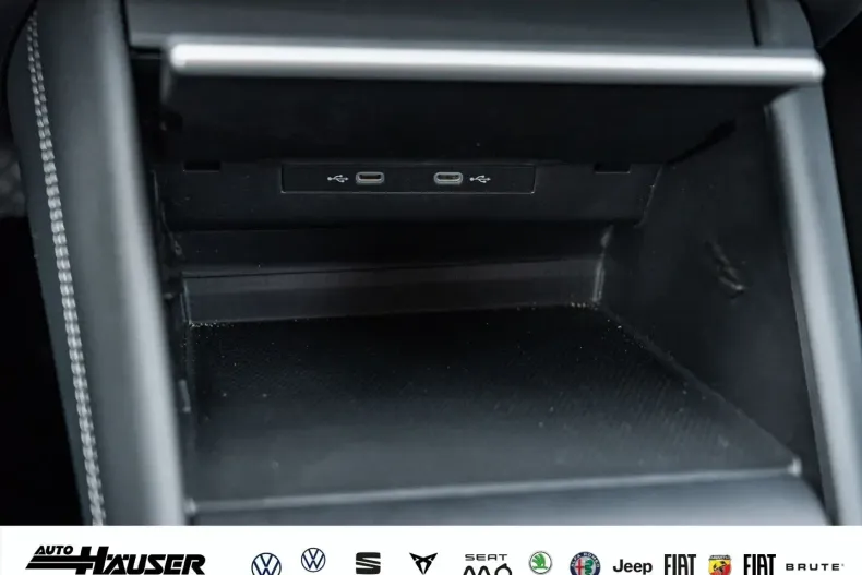 Volkswagen Tiguan din 2024 cu 10.000 km - oferta VOL106479 - foto 24