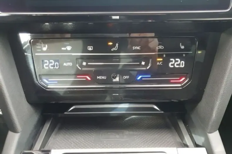 Volkswagen Arteon din 2023 cu 17.033 km - oferta VOL106496 - foto 12