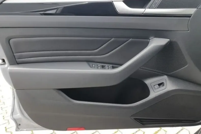 Volkswagen Arteon din 2023 cu 17.033 km - oferta VOL106496 - foto 14