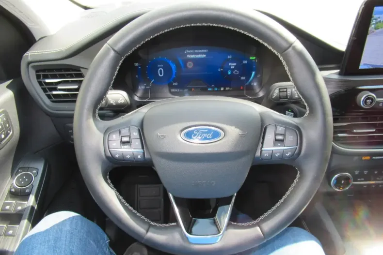 Ford Kuga din 2023 cu 13.999 km - oferta FOR106498 - foto 13