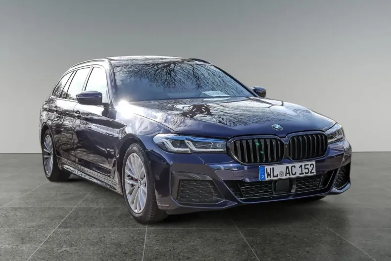 BMW 520 din 2023 cu 40.754 km - oferta BMW106499 - foto 1