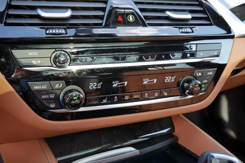 BMW 520 din 2023 cu 40.754 km - oferta BMW106499 - foto 15