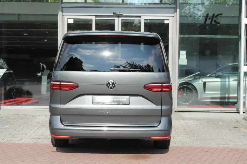 Volkswagen T7 Multivan din 2024 cu 12.500 km - oferta VOL106500 - foto 5