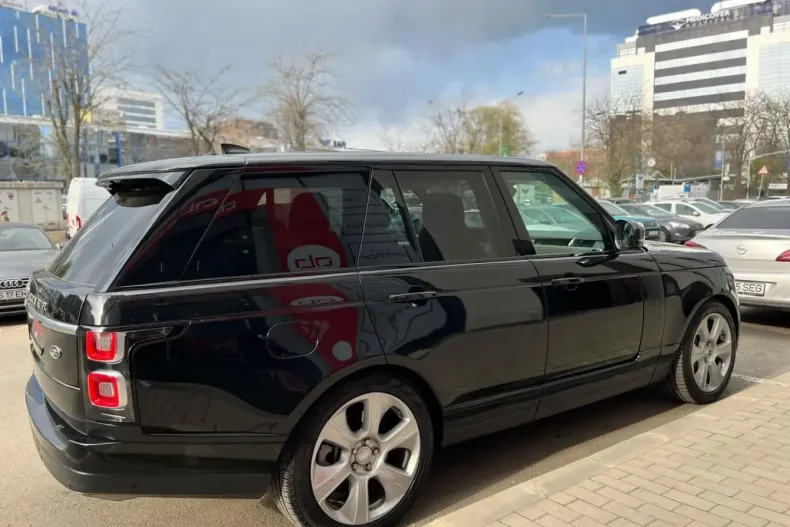 Land Rover Range Rover din 2020 cu 88.050 km - oferta LAN106502 - foto 9