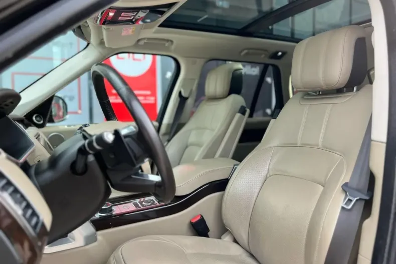 Land Rover Range Rover din 2020 cu 88.050 km - oferta LAN106502 - foto 20