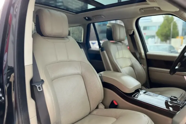 Land Rover Range Rover din 2020 cu 88.050 km - oferta LAN106502 - foto 26