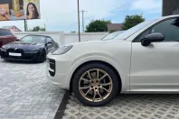 Porsche Cayenne din 2024 cu 15.300 km - oferta POR106504 - foto 9