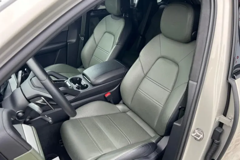 Porsche Cayenne din 2024 cu 15.300 km - oferta POR106504 - foto 13