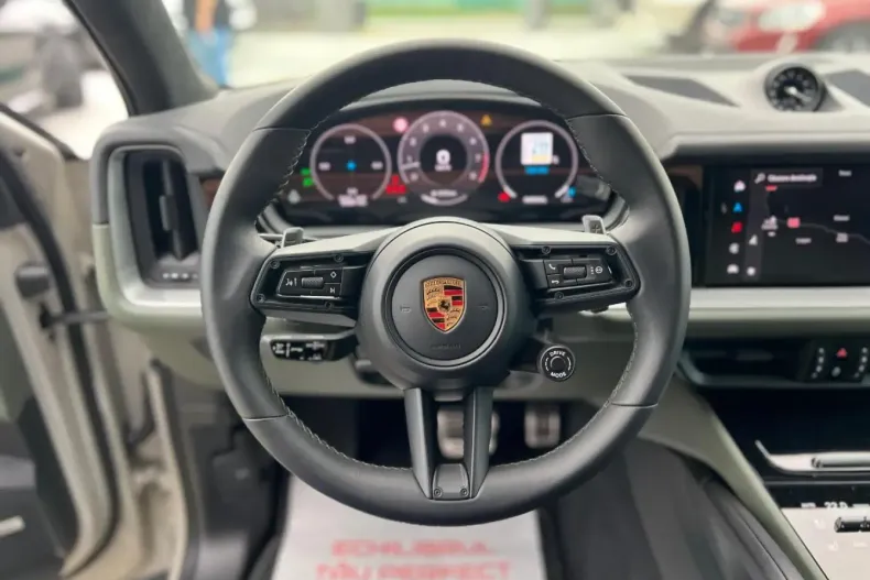 Porsche Cayenne din 2024 cu 15.300 km - oferta POR106504 - foto 16